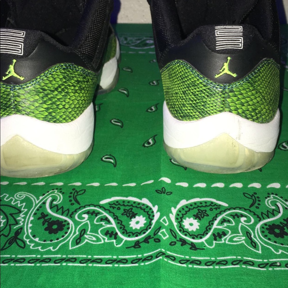 Jordan Snakeskin Green 11’s Low Size 10.5